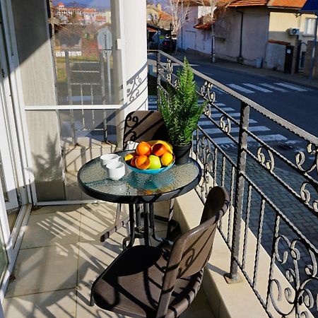 אובזור Апартаменти Атеа На Плажа - Apartments Atea On The Beach מראה חיצוני תמונה