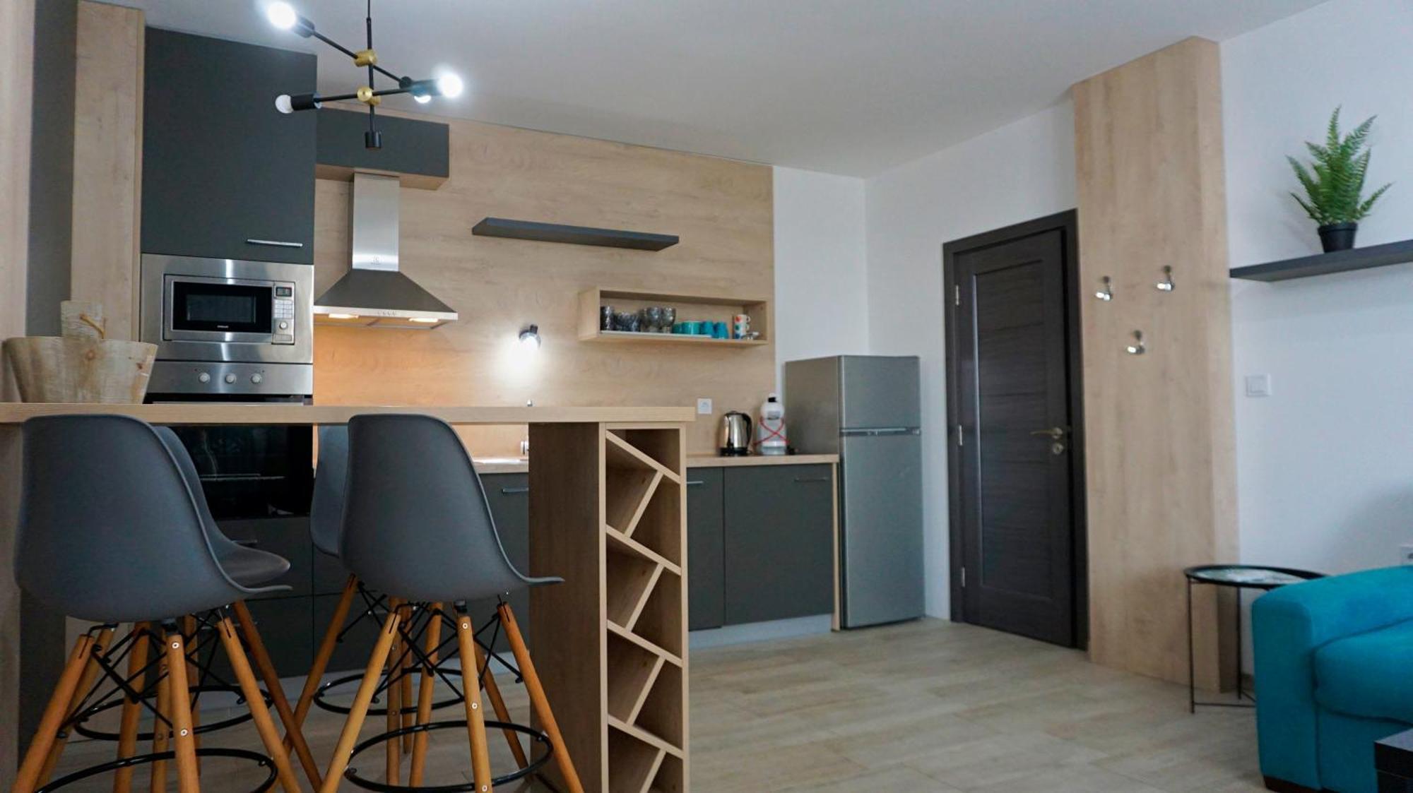 אובזור Апартаменти Атеа На Плажа - Apartments Atea On The Beach מראה חיצוני תמונה